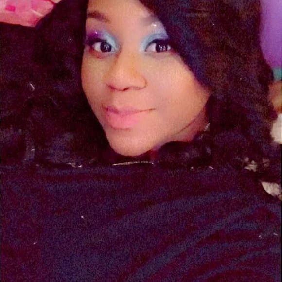 nellynelly701